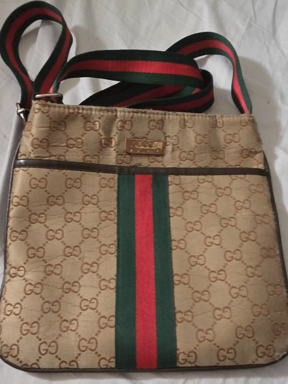 Gucci                Beige Canvas Crossbody Bag with Green & Red Stripe